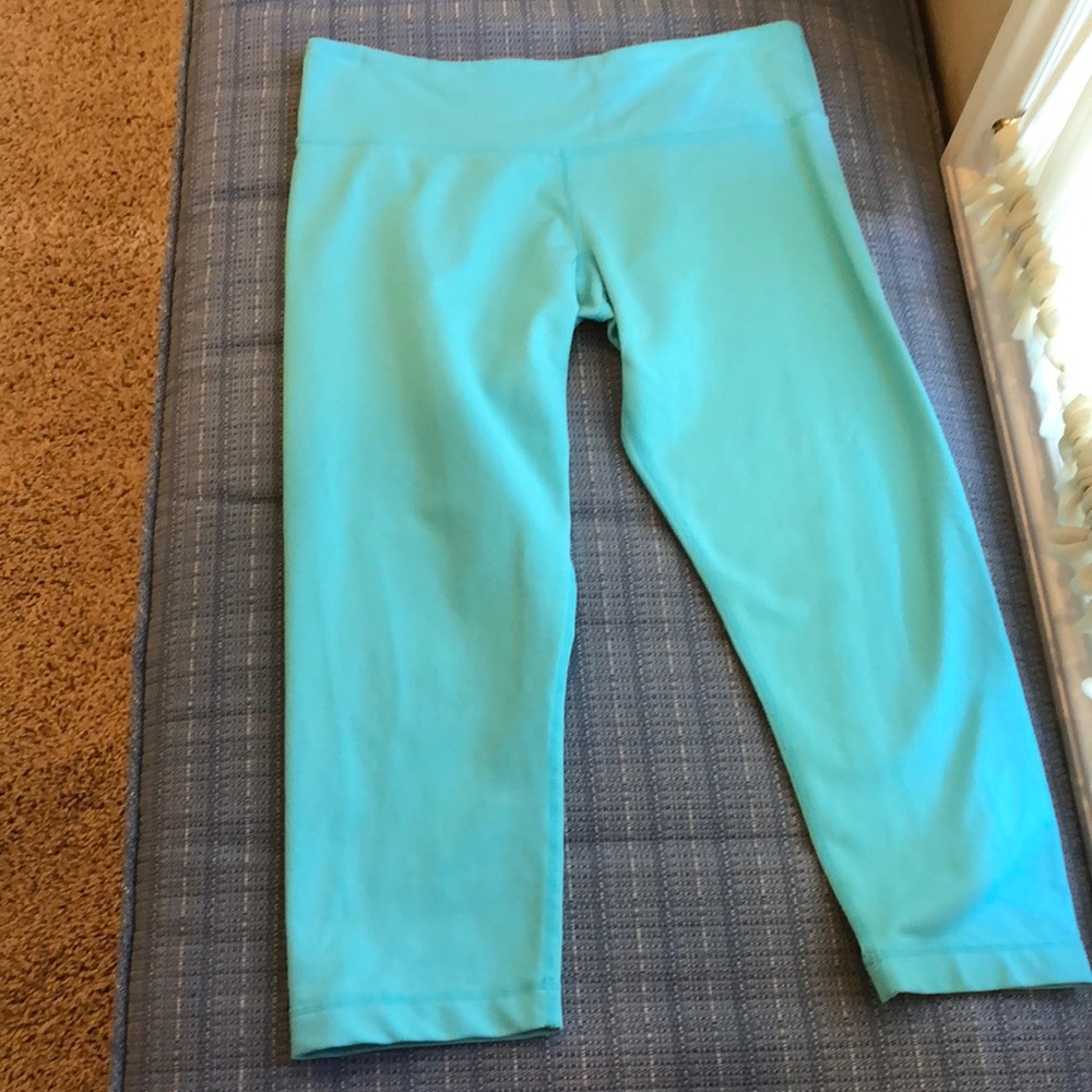 Bright turquoise lulu capri